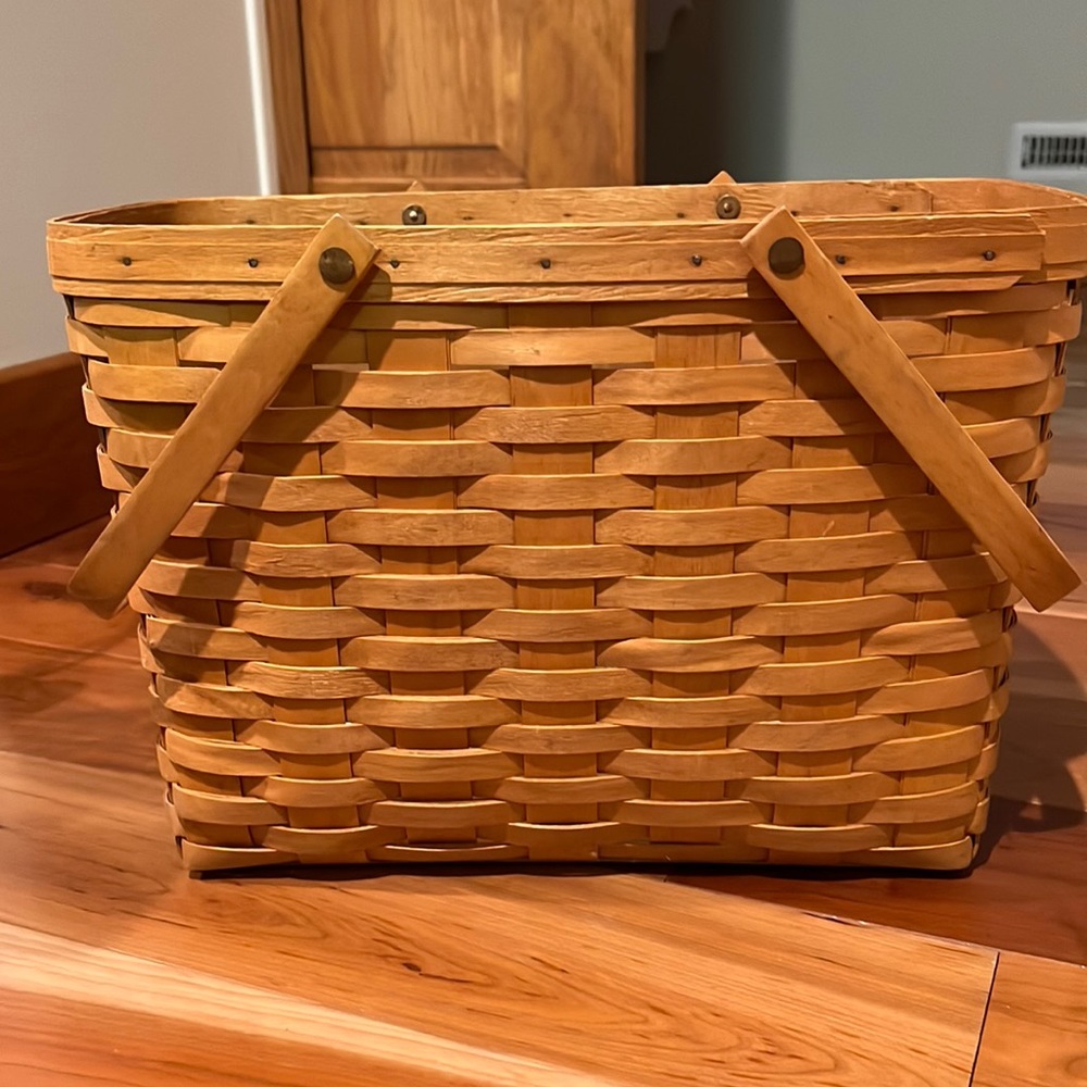 Longaberger magazine basket with 2 handles